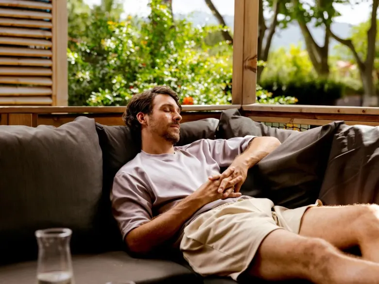 Il Roan Comfort Plus lounge Premium Zone.