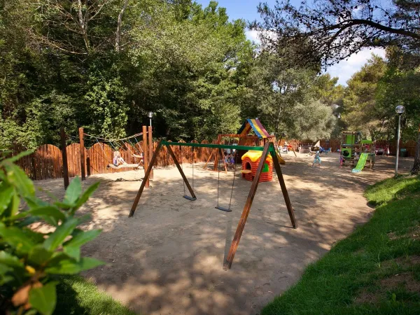 Parco giochi del campeggio Roan Le Pianacce.