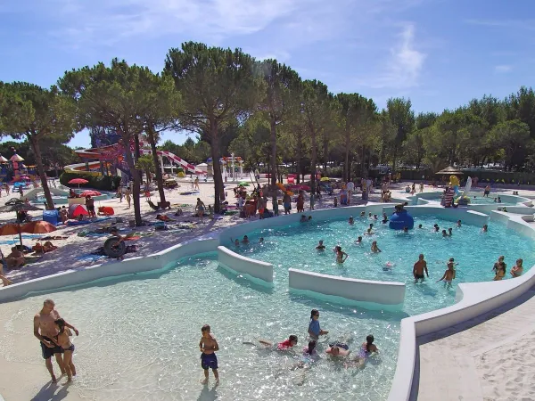 Una delle piscine del campeggio Roan Union Lido.