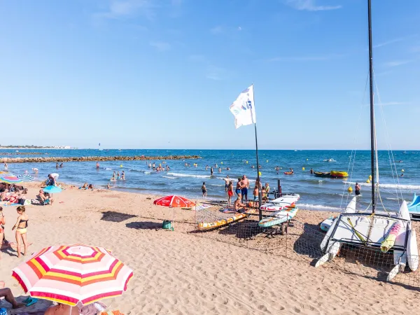 La spiaggia del campeggio Roan Le Napoléon.