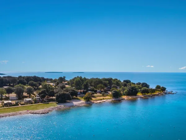 Panoramica del campeggio Roan Polari sulla costa.