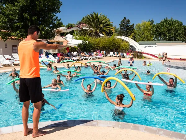 Acquagym in piscina al Roan camping Méditerranée Plage.