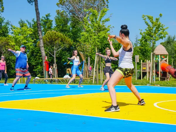 Aerobica al campeggio Roan Union Lido Mare.