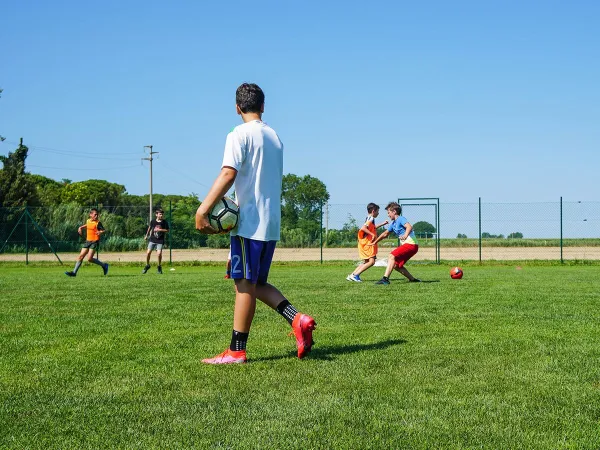 Campo da calcio del campeggio Roan Union Lido.