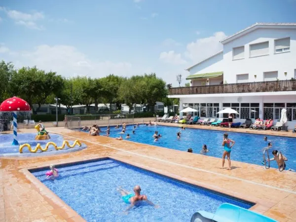 Piscine del campeggio Roan Caballo de Mar.