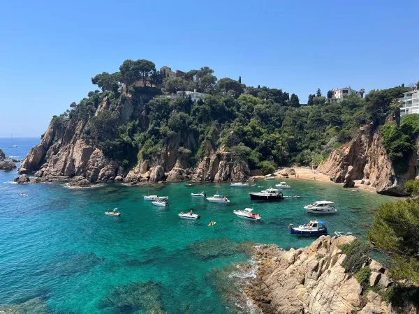 Bella baia di Blanes vicino al campeggio Roan Bella Terra.