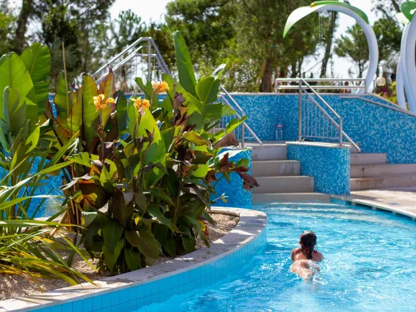 Piscina parziale del Roan camping Mediterraneo.