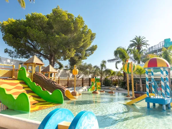 Piscina per bambini per il campeggio Roan La Baume.