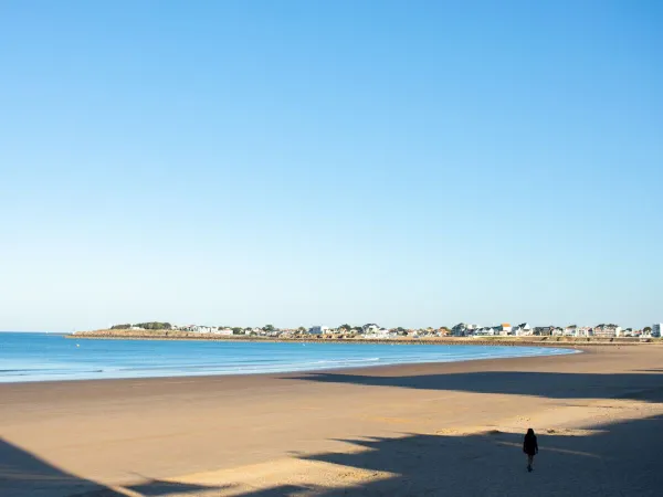 La spiaggia vicino al campeggio Roan du Latois.