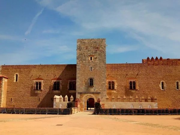 Castello di Perpignan al Roan camping Les Dunes.