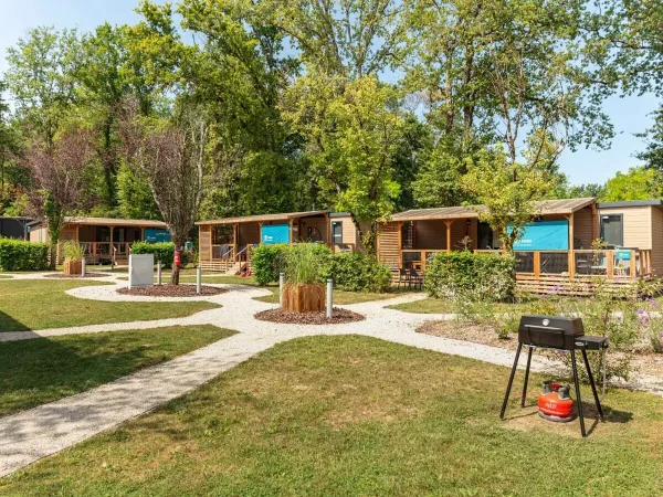 La sistemazione Supreme Plus Lounge del Roan camping Château de Fonrives.
