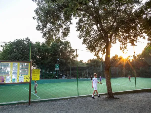 Campo da calcio presso il campeggio Roan hu Montescudaio village.
