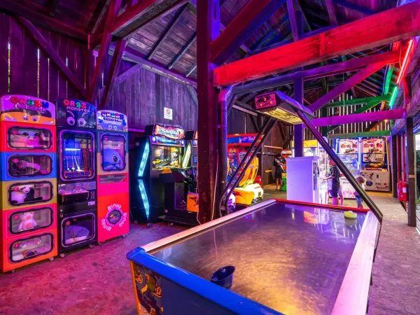 porticato del campeggio Domaine des Bans.