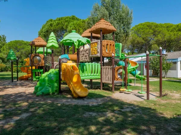 Parco giochi del campeggio Roan Marina Julia Camping Village.