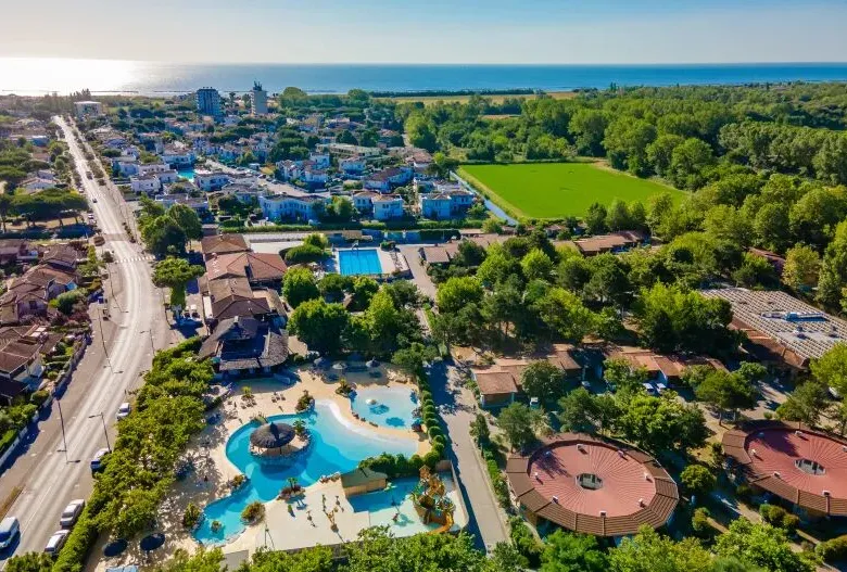 Vista aerea del campeggio Roan di Tahiti.