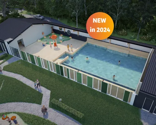 La nuova piscina del campeggio Roan Het Genieten.