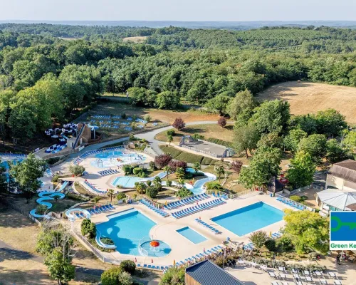 Nuovo scivolo e scivolo racer al campeggio Roan Saint Avit Loisirs.