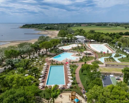nuove piscine al Camping Tenuta Primero.