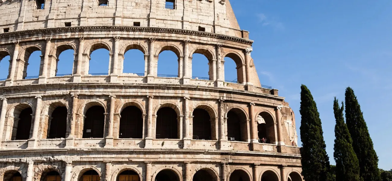 Colosseo a Roma, Italia.