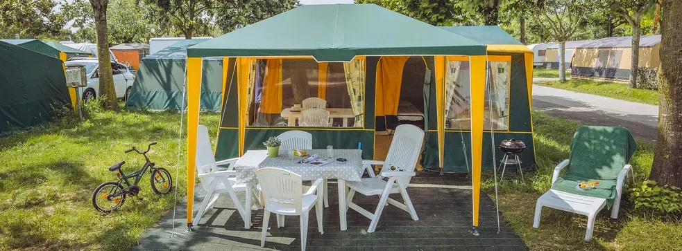 Tenda bungalow last minute.