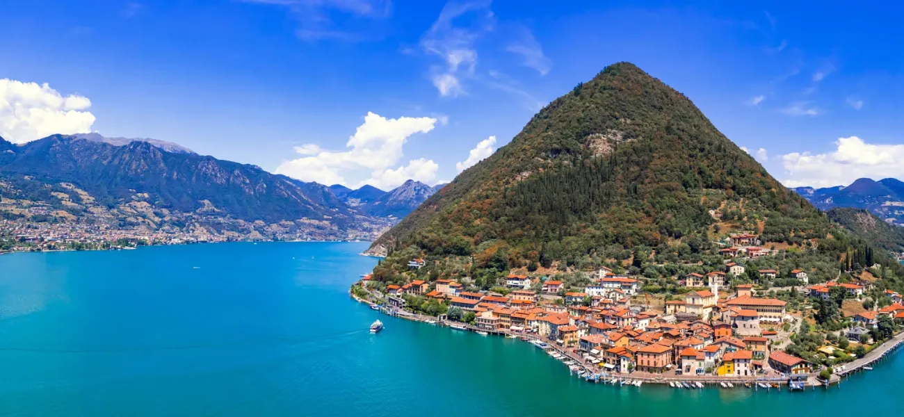 Panoramica del Lago d'Iseo, dove si trova il campeggio Roan Sassabanek.